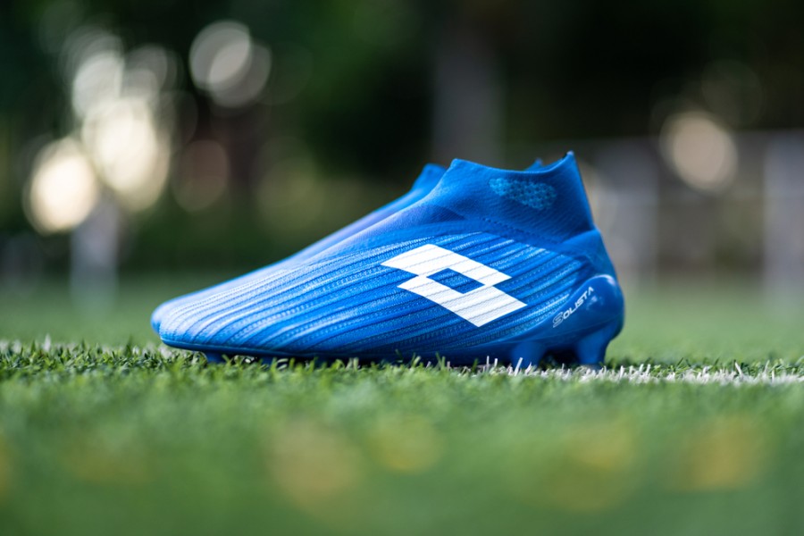 Chaussures de football pour terrain synthétique